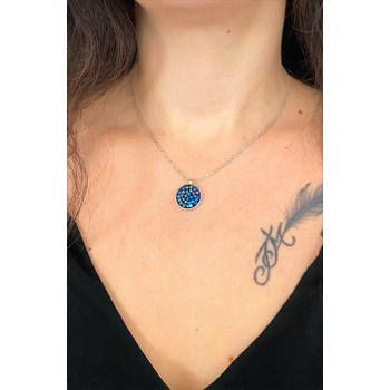 Collier orné de cristaux Swarovski avec pierre crystal Noir en plaqué Or blanc et rhodié