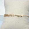 Bracelet minimaliste  chaine laurier et perles  Doré à l'or fin  mat - vue V2