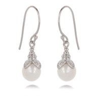 Boucles d'oreille perle d'eau douce blanche sertie argent 925 rhodié