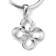 Collier fleur en argent 925/1000