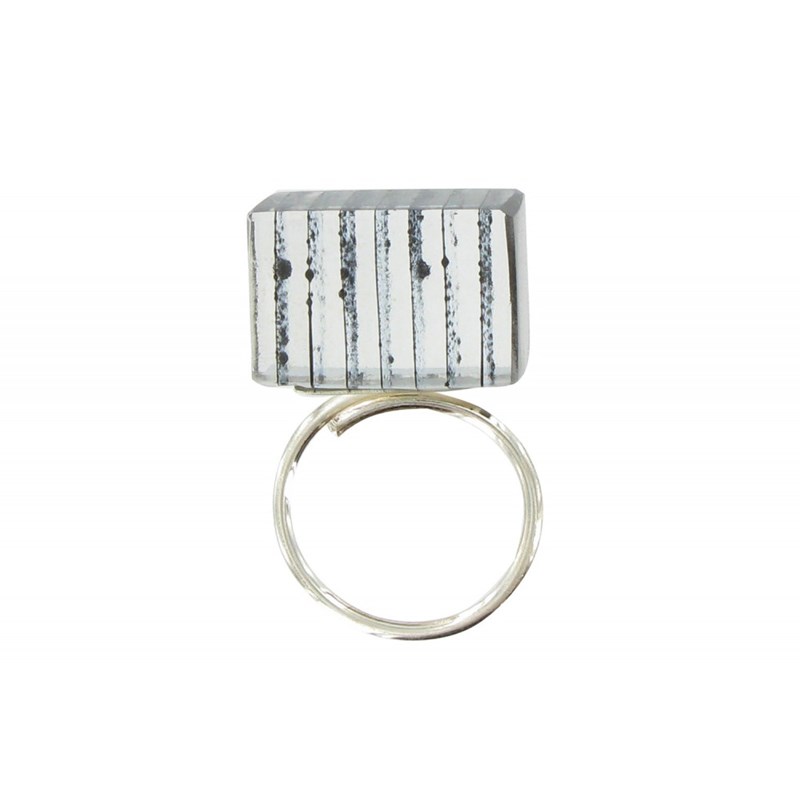 Bague Rectangle en Argent et Verre Feuilleté Noir - vue 3