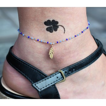 Verguld 750 3 micron Miyuki blauwe verloop parels enkelbandje met veer hanger