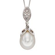 Collier perle et diamant sur or blanc 375/1000