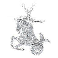 Collier signe astrologique capricorne orné de Cristaux scintillants SC Crystal