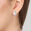Boucles d'oreilles SC Bohème ornées de nacre grise - vue V2