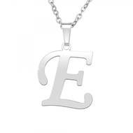 Collier alphabet lettre E en acier inoxydable par SC Bohème