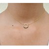 Collier délicat minimaliste chaîne anneaux et perles d'hématite doré à l 'or fin - vue V3