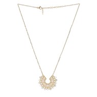 Collier en acier doré avec un pendentif en forme de rosace orné de perles naturelles Agate blanc, chaînette réglable
