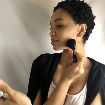 Boucles d'oreilles créoles avec motif martelé JESSICA - Bijoux Privés Discovery