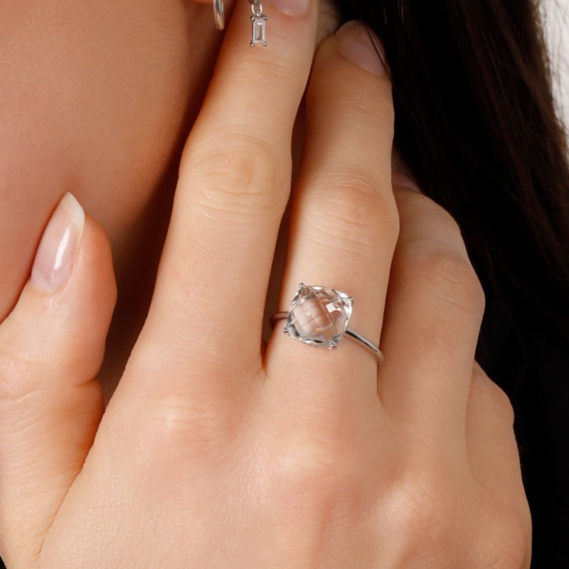 Bague ' Sophronie' Or blanc et Topaze - vue 2