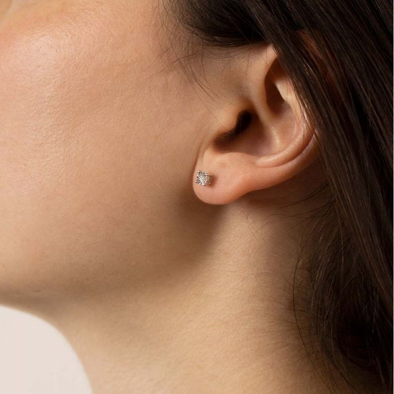 Boucles d'oreilles 'Erika' Or Blanc et Diamant - vue 2