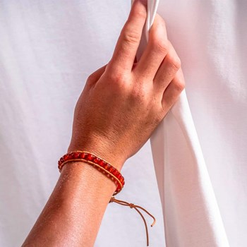 Facelia bracelet in natural cornelian stones and genuine leather