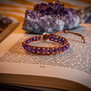 Bracelet Facelia en pierres naturelles Améthyste et cuir véritable