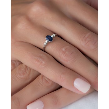 Bague ADEN Saphir et diamants sur Argent 925 1.6grs