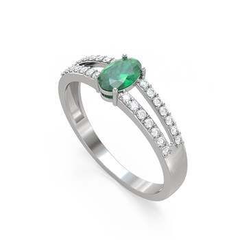 Bague Emeraude et diamants sur Argent 925 2.102grs