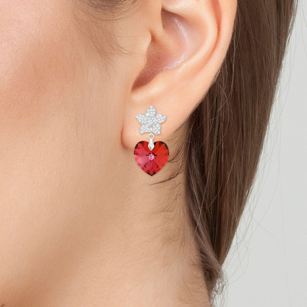 Boucles d'oreilles coeur SC Crystal ornées de Cristaux scintillants - vue 2