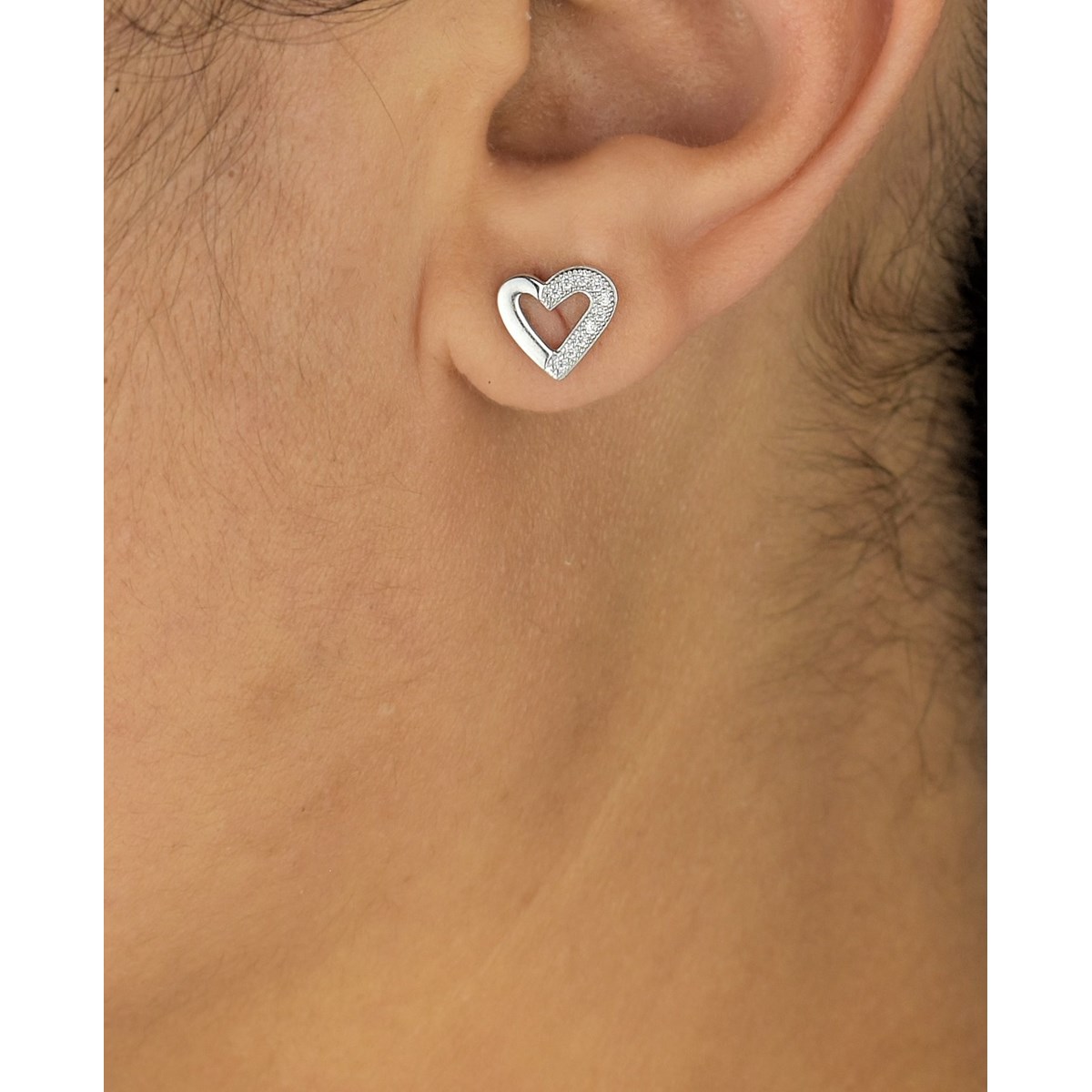 Boucles d'oreilles coeur serti d'oxydes de zirconium sur un côté Argent 925 Rhodié - vue 2