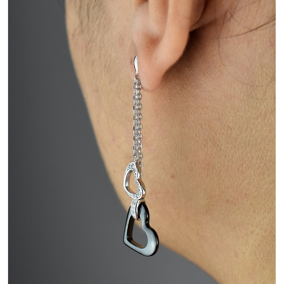 Boucles d'oreilles 2 coeurs oxyde de zirconium et céramique noire Argent 925 Rhodié - vue 3