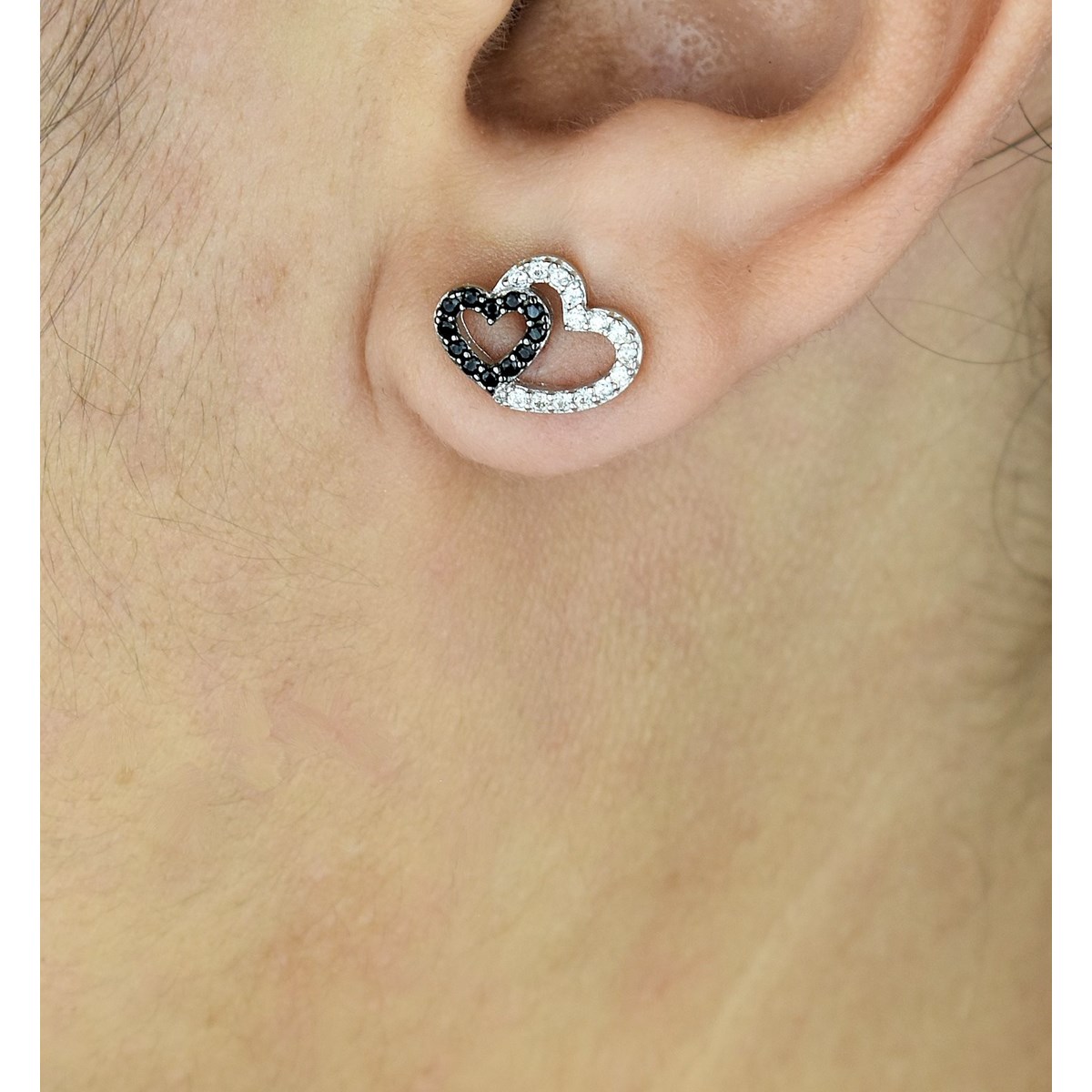 Boucles d'oreilles 2 coeurs oxyde de zirconium blancs et noirs Argent 925 Rhodié - vue 2