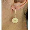 Boucles d'oreilles croix médaille antique Plaqué OR 750 3 microns - vue V3