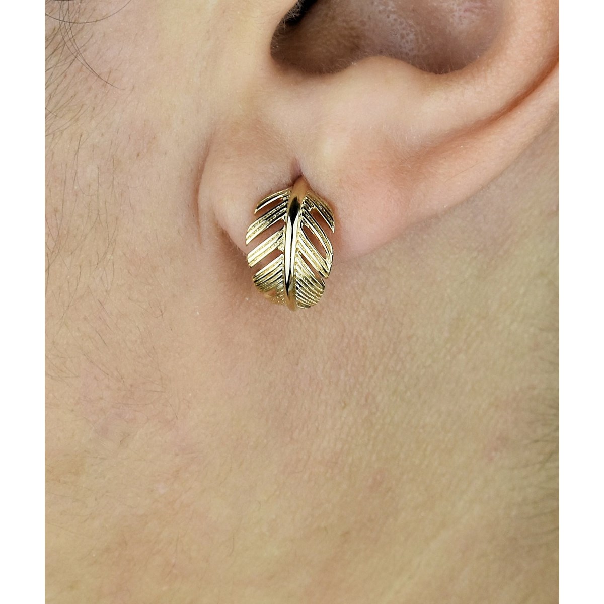 Boucles d'oreilles Créoles feuille courbée Plaqué OR 750 3 microns - vue 3