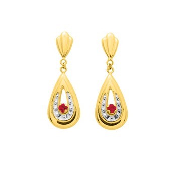 Women's dangling earrings - ruby - 18 carat gold