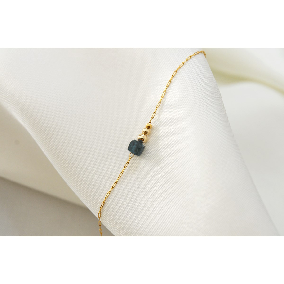 Bracelet  fin orné d une perle semi-precieuse  d'Apatite - vue 3