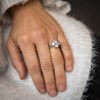 Bague Femme Rhodium Fleur SYMIA - vue V2