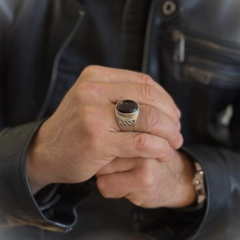 Bague Homme oeil De Tigre Rouge Massive Argent