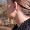 Boucles d'oreilles pendantes Lumia en pierres de Lune - vue V5