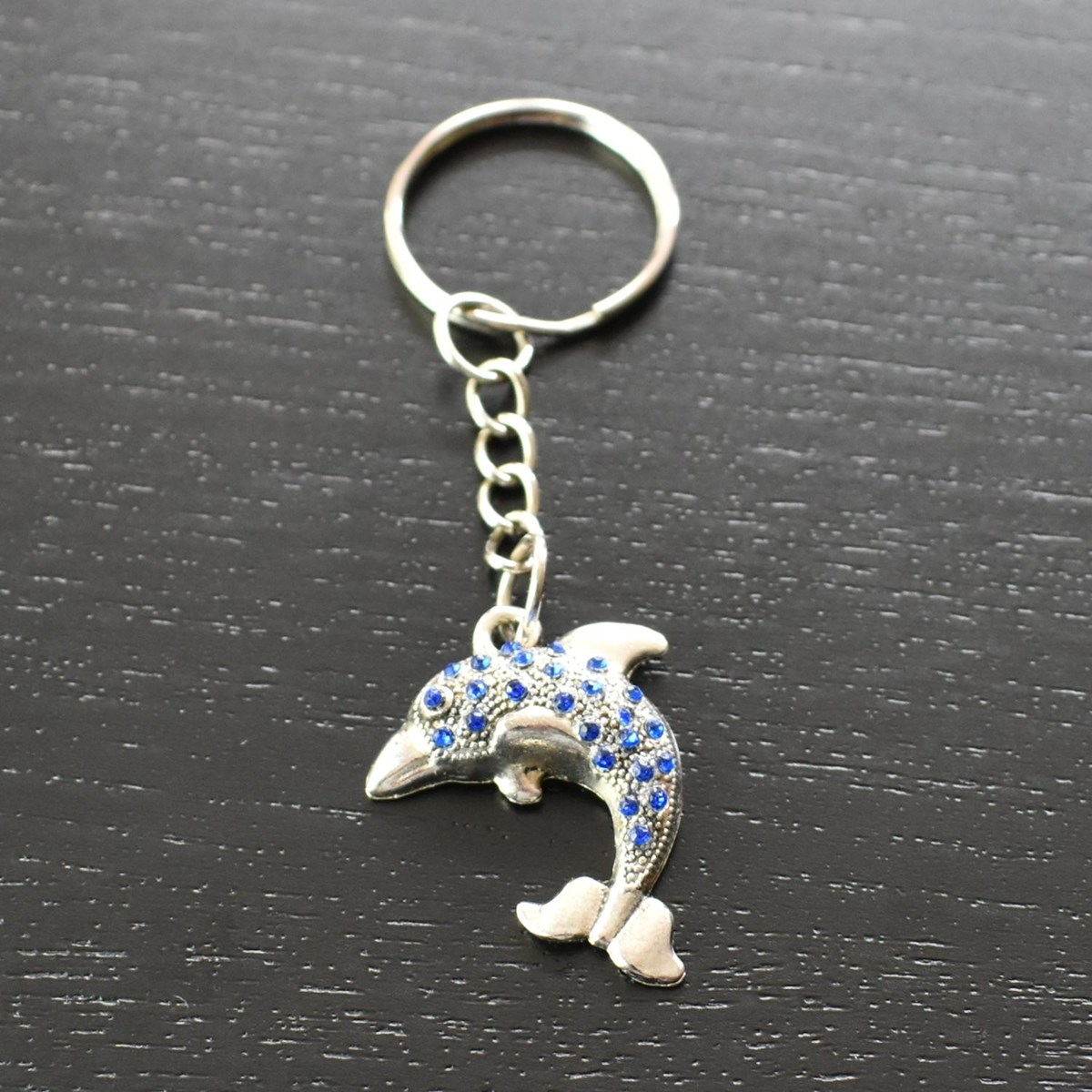 Porte-clés dauphin argenté strass bleu roi - vue 4