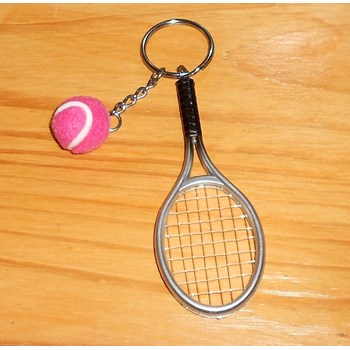Zilver roze tennisbal en nylon koord racket sleutelhanger