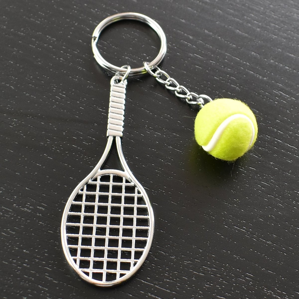 Porte-clés raquette de tennis argentée et sa balle - vue 4