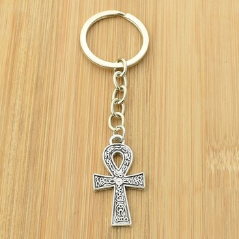 Zilveren ânkh kruis sleutelhanger met Egyptische symbolen