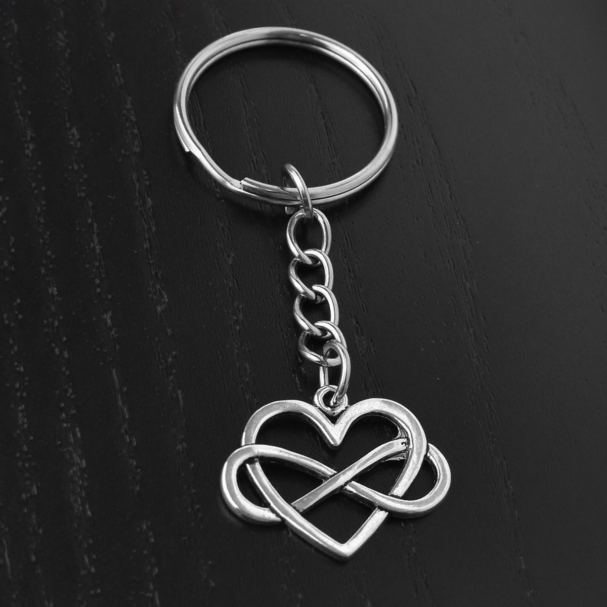 Porte-clés coeur à l'infini argenté - vue 4