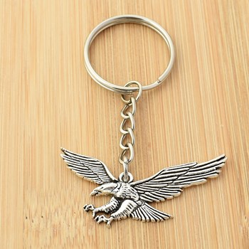 Porte-clés aigle royal oiseau ailes ouvertes argenté