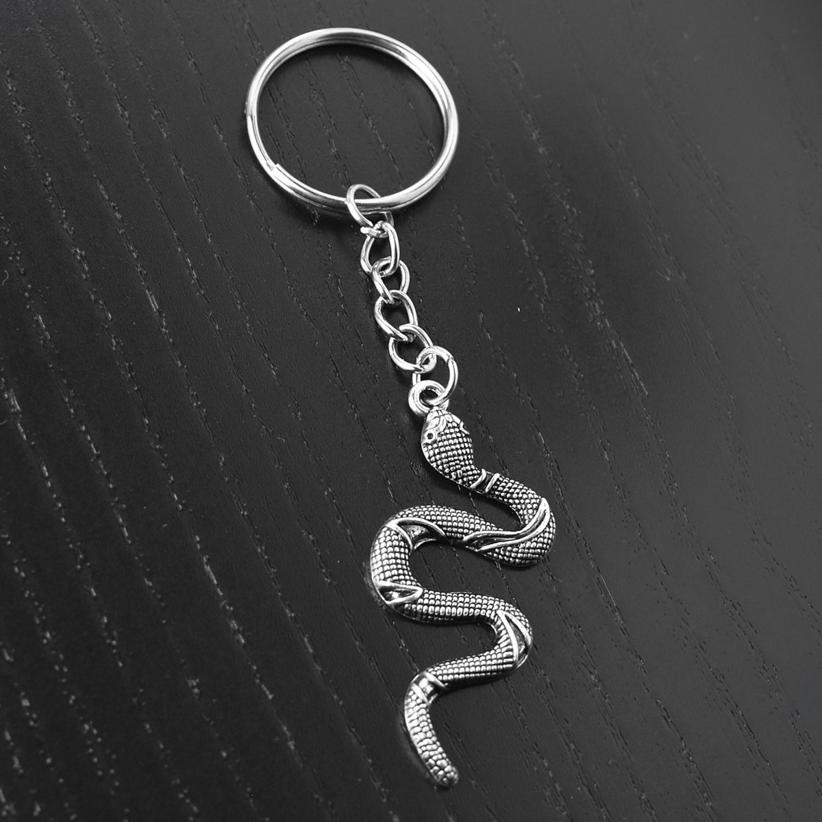 Porte-clés serpent argenté - vue 4