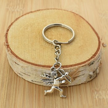 Porte-clés flèche de cupidon dieu de l'amour argenté