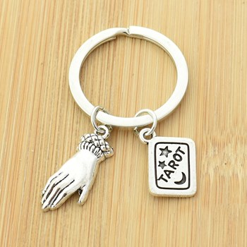 Porte-clés tarot main cartomancie argenté