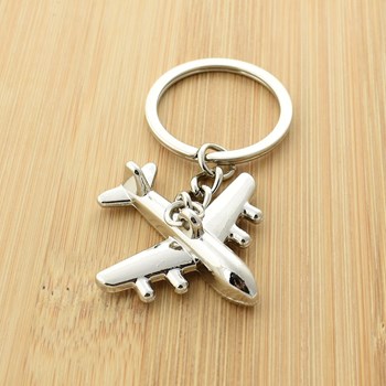 Porte-clés avion de ligne argenté