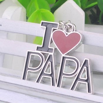 Porte-clés argenté I love Papa coeur rouge pour les pères
