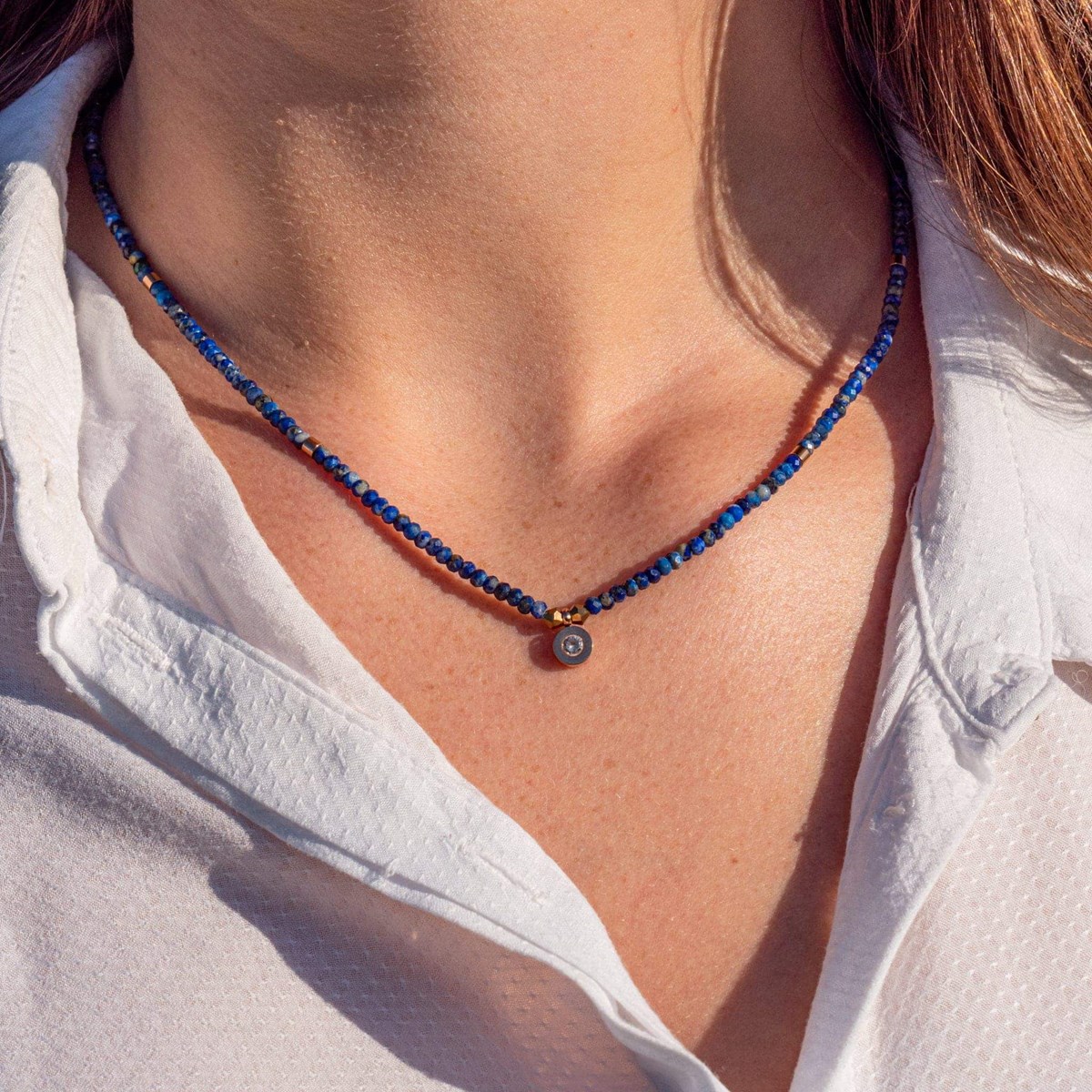 Collier, bracelet et boucles d'oreilles Lumia en pierres Lapis-lazuli - vue 5
