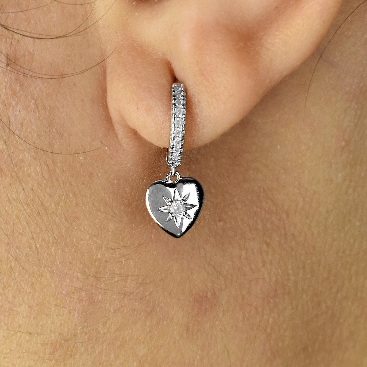 Boucles d'oreilles Mini Créoles coeur étoile pendant serti d'oxydes de zirconium Argent 925 Rhodié - vue 2