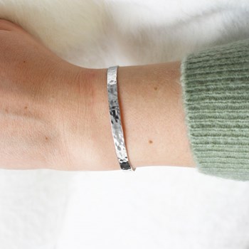 925 zilveren gehamerde lintring voor dames - gravure MÈRE VEILLEUSE