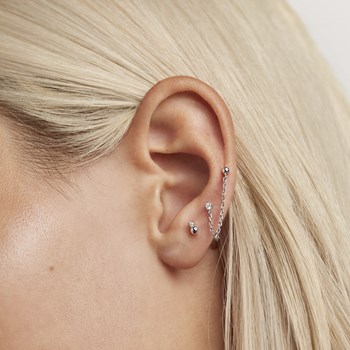 Boucles d'oreilles asymétriques PDPaola Musketeer Collection Ultra Basics