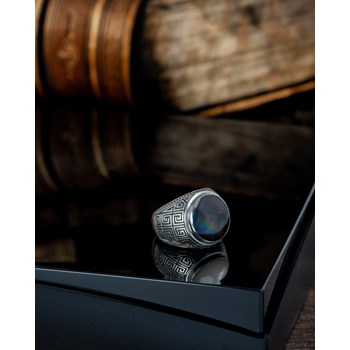 Bague Chevalière Homme en Argent Massif Effet Vieilli avec Nacre Noire - Idée Cadeau Masculin | Aden
