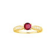 Bague en Plaqué Or avec oxyde de zirconium rouge rubis