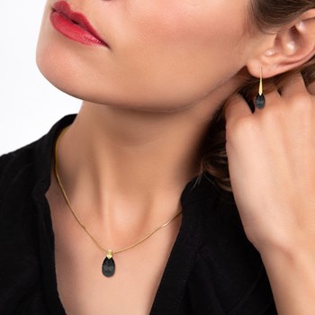 SC Bohème halsketting en oorbellen, versierd met fonkelende kristallen