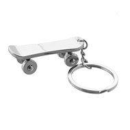 Porte-clés skateboard planche à roulettes argenté