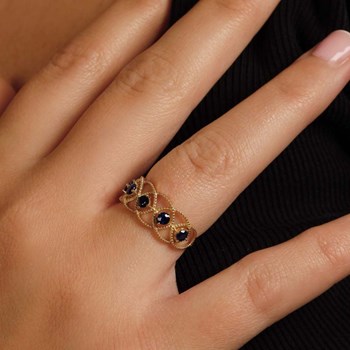 Bague ' Léopoldine' Or jaune et Saphir